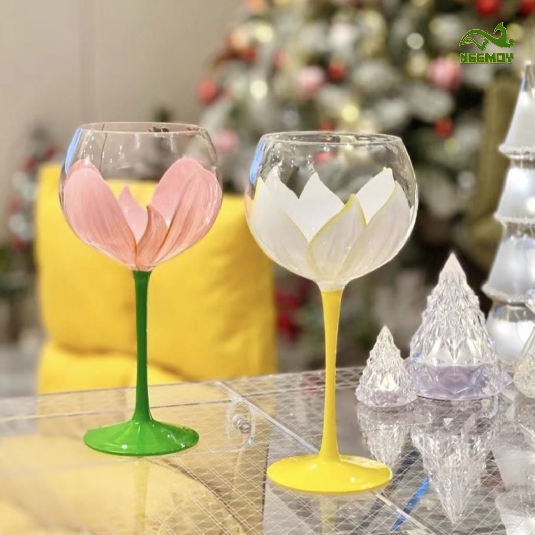Middle Aged Tulip Painted Glas - Wine Beer Foot 评论和价格