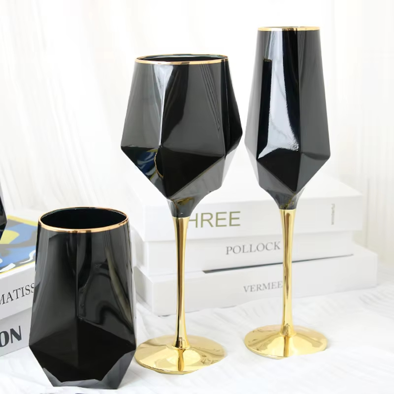 Pure Black Crystal Golden Edge - Wine Beer Whiskey 评论和价格